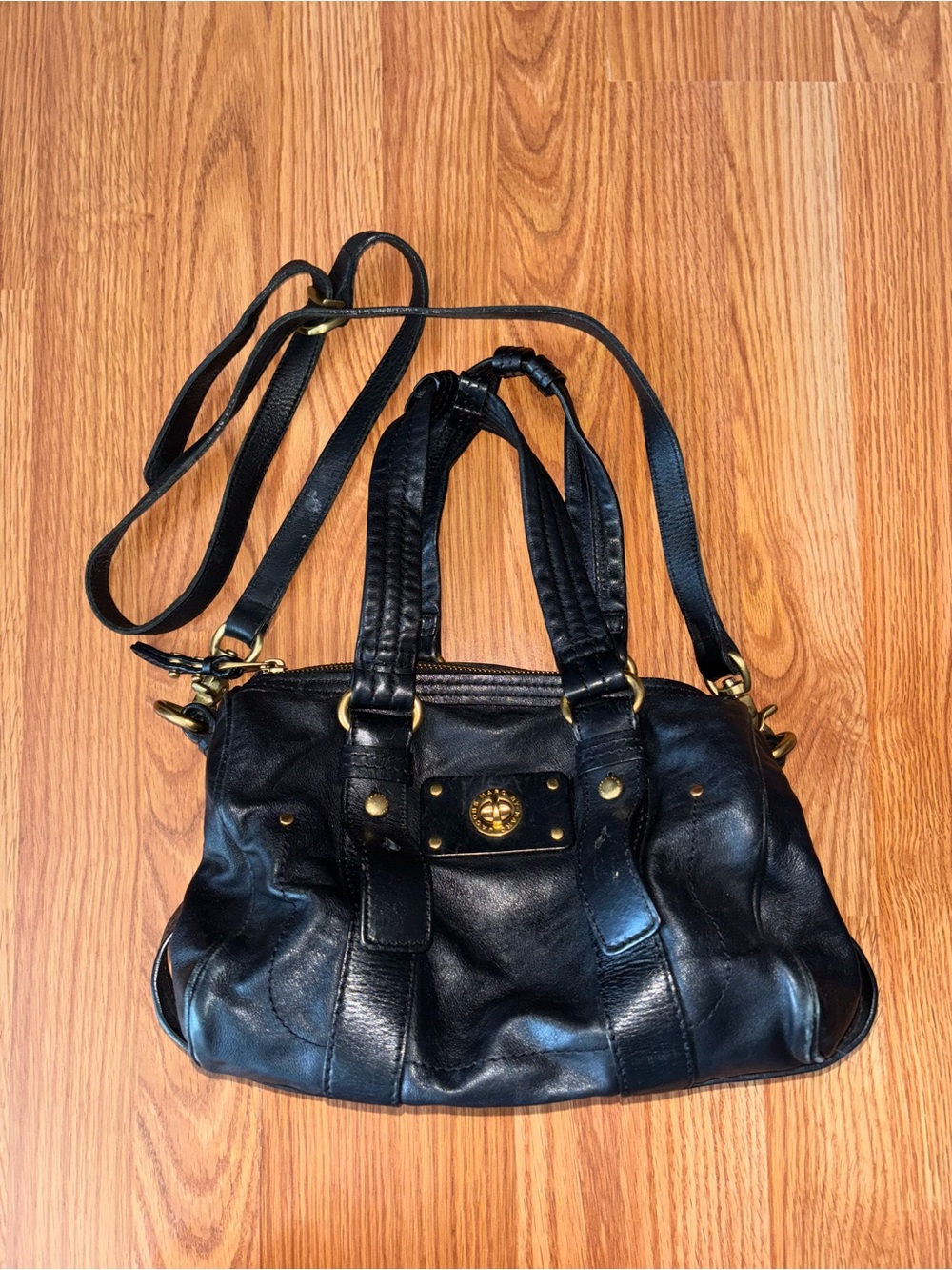 Marc Jacob leather satchel bag.